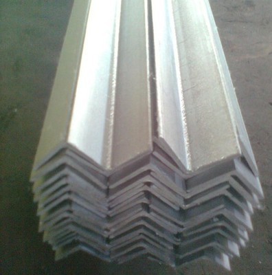 304不锈钢角钢与槽钢市场价格分析与应用指南